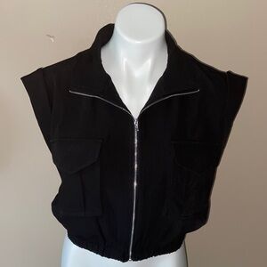Fab’rik Women’s Black Zip-Up Sleeveless Cropped  Moto Jacket Size Medium